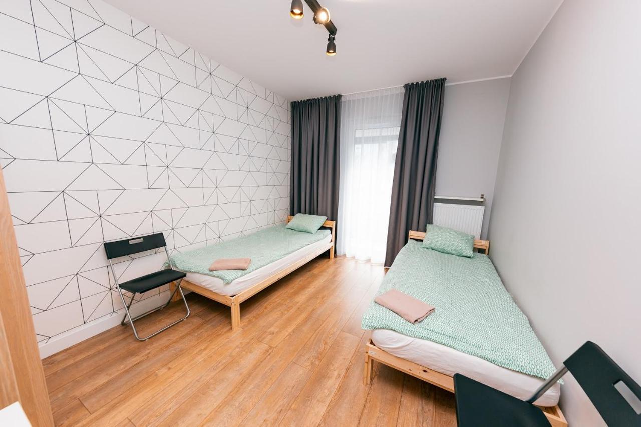 Crystal Guesthouse Warsaw Exterior photo